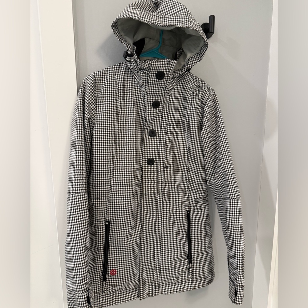 Women's Black and White Checkered Ski Jacket